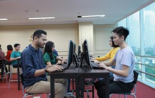 Perbedaan Jurusan Manajemen dan Administrasi Bisnis